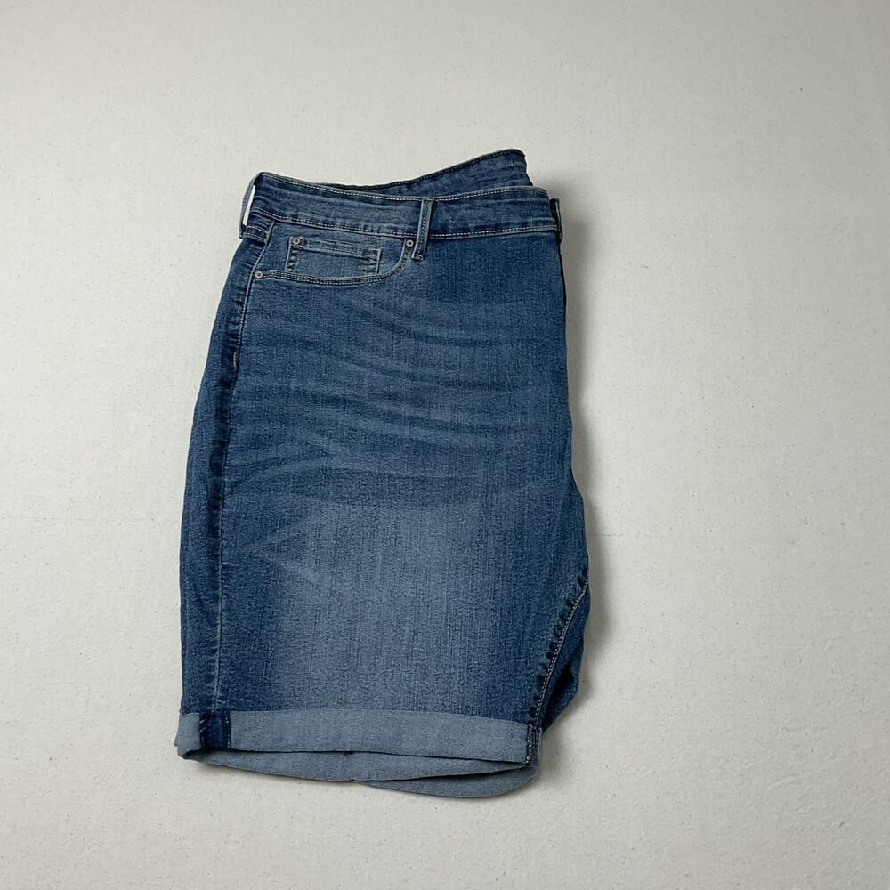 Levi's Mid Rise Skinny Shorts Dark Blue Denim Size 26 W38